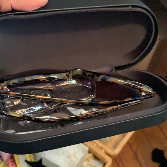 ๐ถ ๐ NWOT MICHAEL KORS ๐ฏ SUNGLASSES - Picture 5 of 14